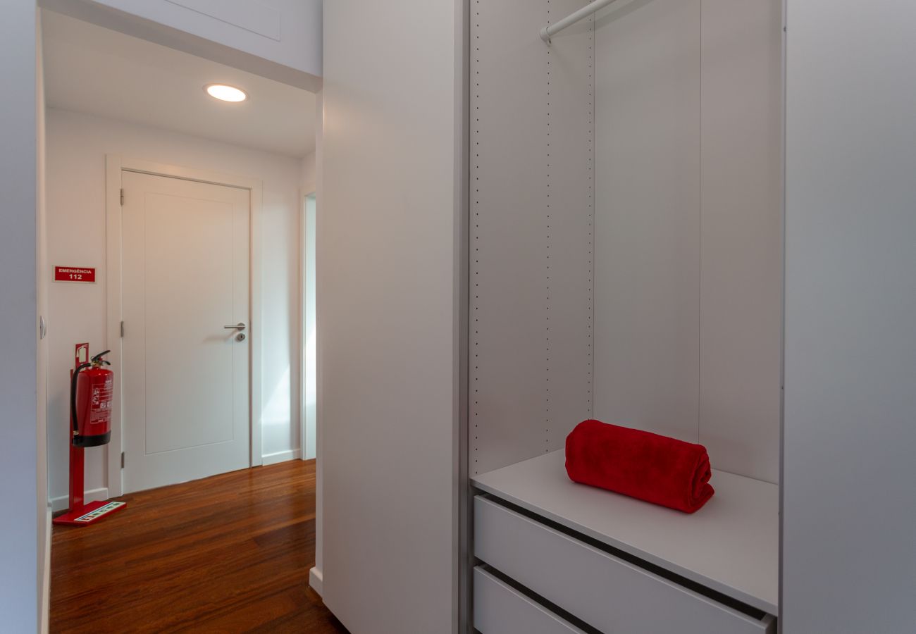 Quarto em Ulgueira - BeGuest SunRoca Suite 1