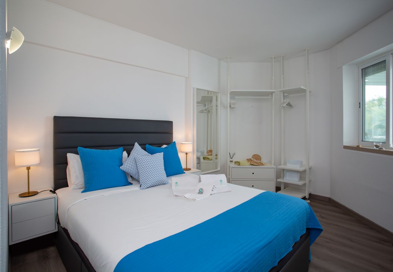 Apartamento em Costa de Caparica - BeGuest Beachfront Apartment Caparica Lisbon