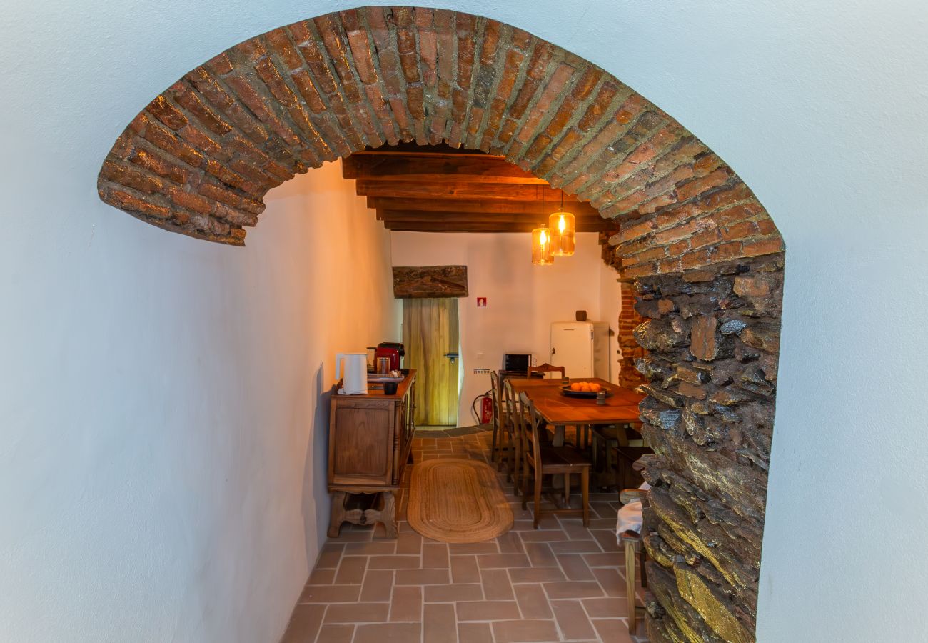 Casa em Reguengos de Monsaraz - BeGuest Casa Monsaraz Suite 1