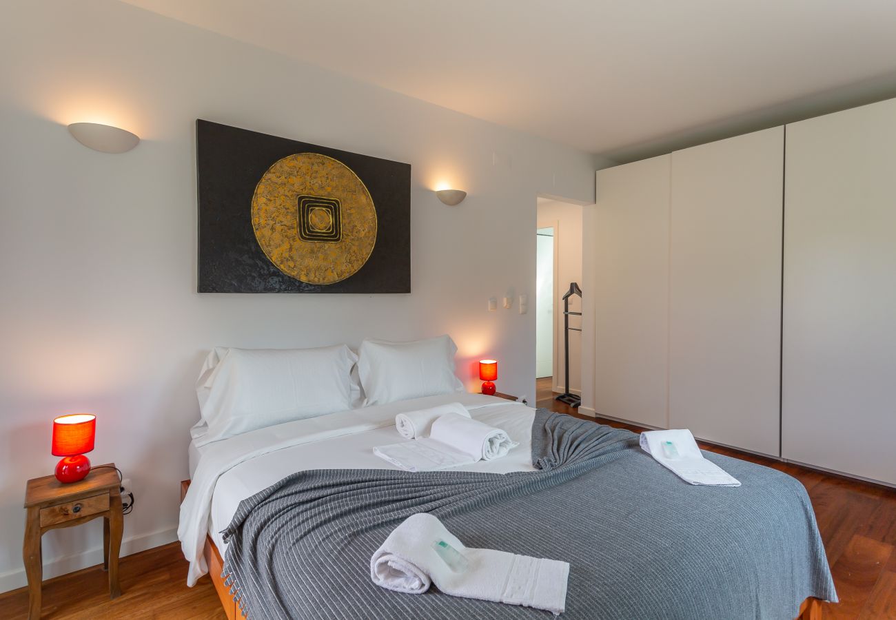 Rent by room in Ulgueira - BeGuest SunRoca Suite 1