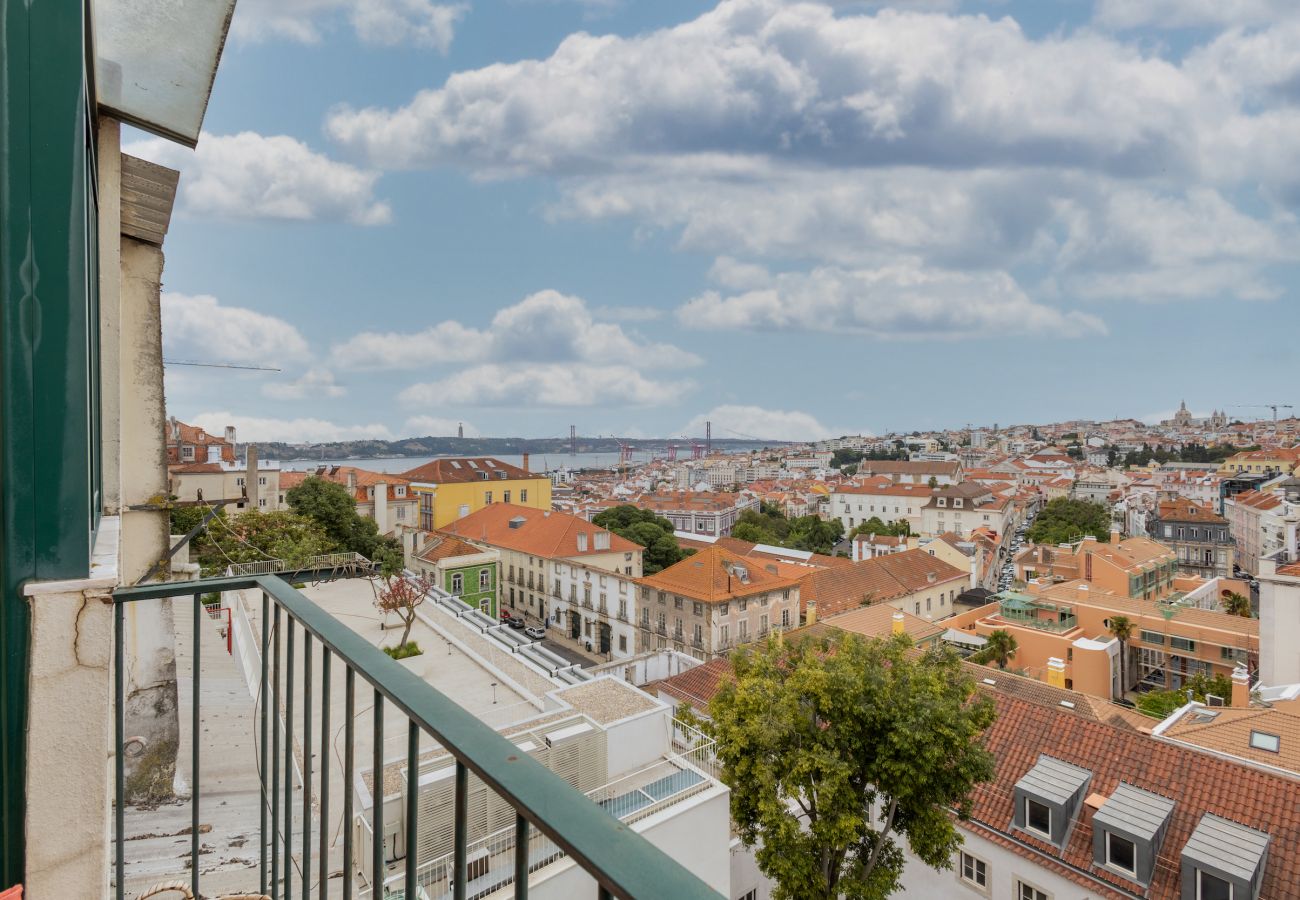 Apartment in Lisbon - BeGuest Bairro Alto City View Apartment